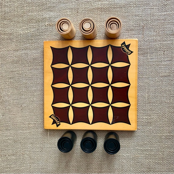 BLUE ORANGE GAMES GOBBLET All Wood Tic Tac Toe Stacking Game Award Winning - Picture 7 of 15